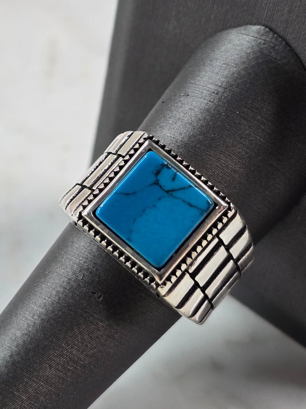 Mens Sterling Silver Modernist Turquoise Ring 7.7g E2331